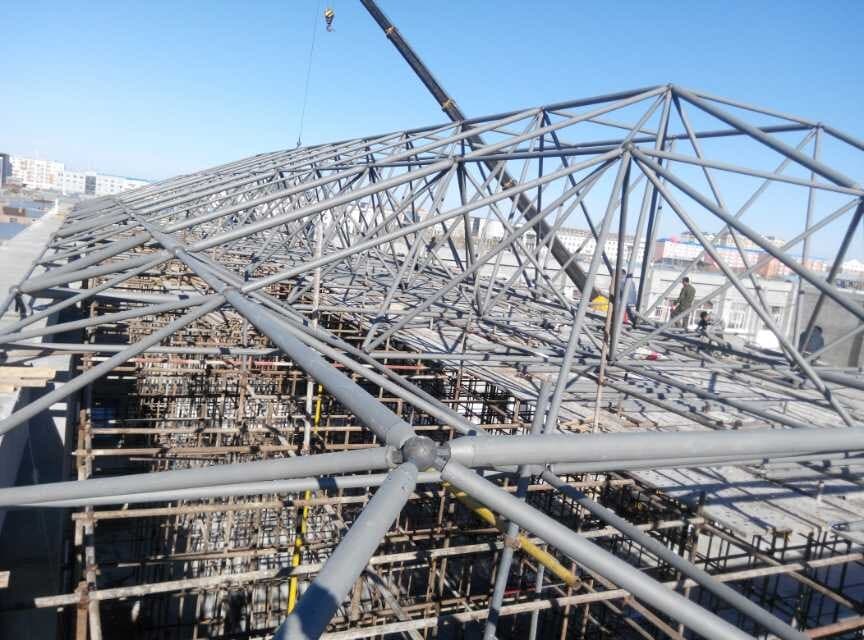 南平商贸城屋顶网架工程